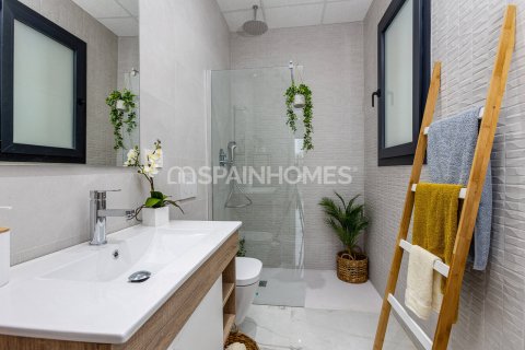 Penthouse for sale Torrevieja, Alicante, Spain 2 bedrooms, 81 sq.m. No. 132788 - photo 29