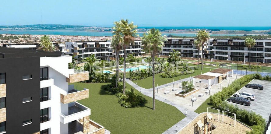 Penthouse Torrevieja, Alicante, Spain 2 bedrooms, 81 sq.m. No. 132788