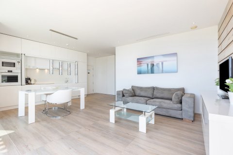 Huoneisto myytävänä Dehesa De Campoamor, Alicante, Espanja, 2 makuuhuonetta, 175 m2 No. 120111 - kuva 9