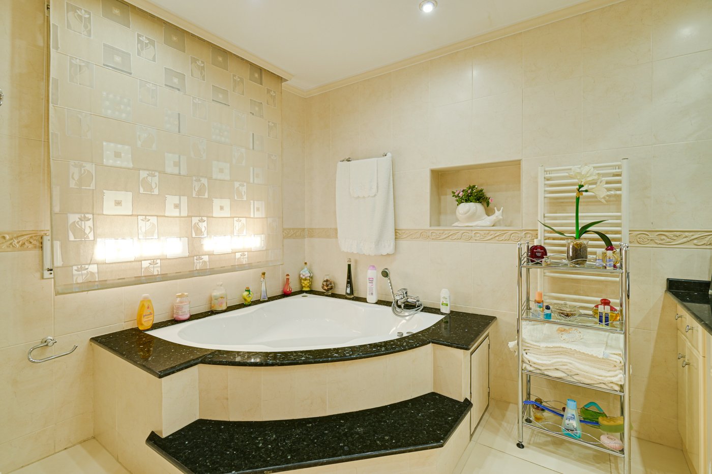 Дом в Льорет-де-Мар, Герона, Испания 3 спальни, 348м2 №130343