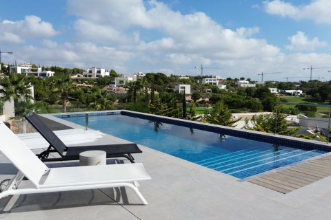 Villa à vendre Pinar De Campoverde, Alicante, Espagne, 6 chambres, 450 m2 No. 125908 - photo 2