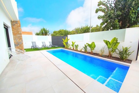 Huvila myytävänä Pilar de la Horadada, Alicante, Espanja, 3 makuuhuonetta, 83 m2 No. 125906 - kuva 22