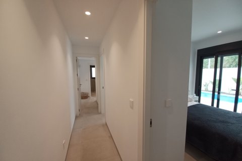 Huvila myytävänä Pilar de la Horadada, Alicante, Espanja, 3 makuuhuonetta, 83 m2 No. 125906 - kuva 10