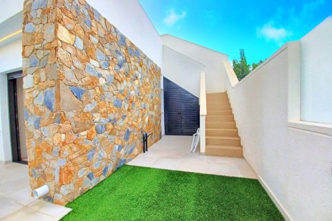 Huvila myytävänä Pilar de la Horadada, Alicante, Espanja, 3 makuuhuonetta, 83 m2 No. 125906 - kuva 4