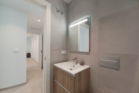 Huvila myytävänä Pilar de la Horadada, Alicante, Espanja, 3 makuuhuonetta, 83 m2 No. 125906 - kuva 20