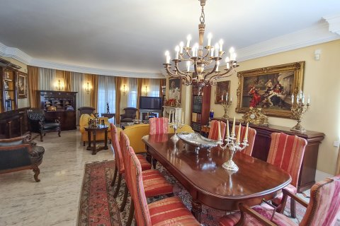 Villa en venta San Pedro del Pinatar, Murcia, España 5 dormitorios, 780 m2 No. 127805 - foto 2