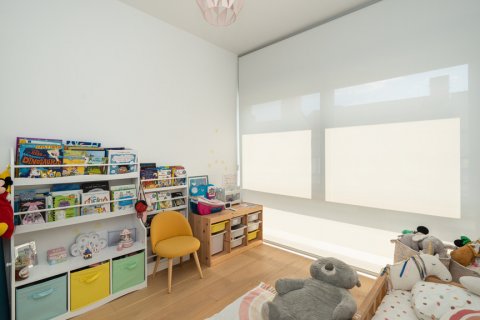 House à vendre Madrid, Espagne, 3 chambres, 209 m2 No. 122062 - photo 24