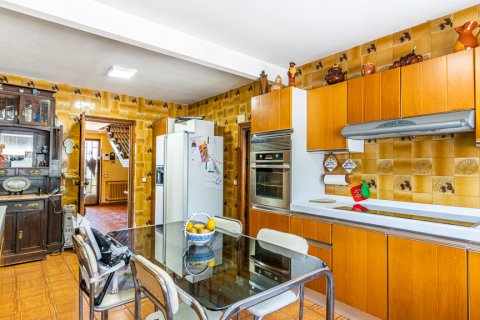 Продажа виллы Вильянуэва-де-ла-Каньяда, Мадрид, Испания 6 спален, 480м2 №122061 - фото 14