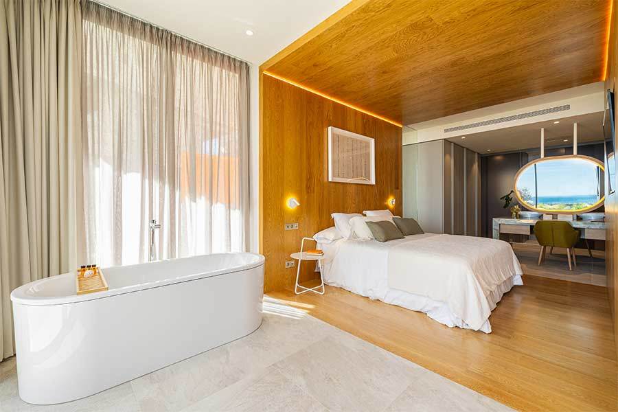 Villa in Benalmadena, Malaga, Spain 4 bedrooms, 652 sq.m. No. 124255
