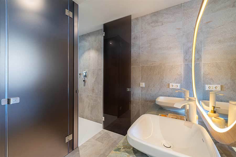 Villa in Benalmadena, Malaga, Spain 4 bedrooms, 652 sq.m. No. 124255