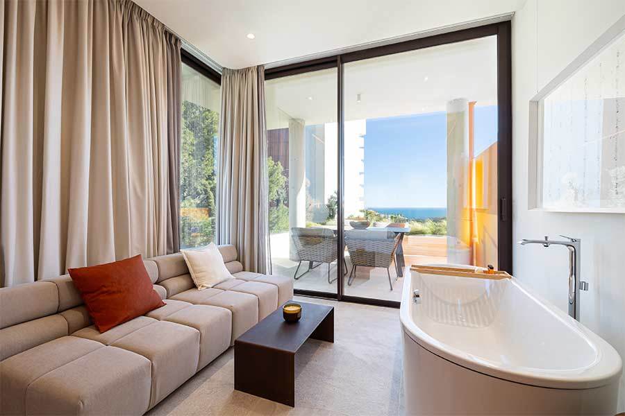 Villa in Benalmadena, Malaga, Spain 4 bedrooms, 652 sq.m. No. 124255