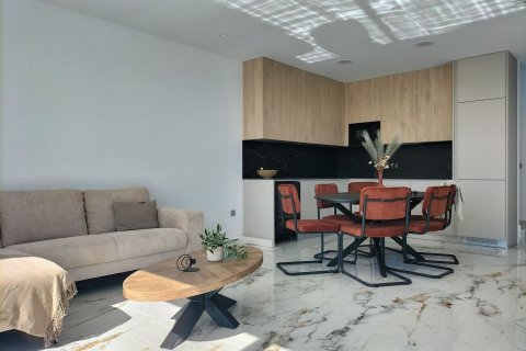 Huvila myytävänä Pilar de la Horadada, Alicante, Espanja, 3 makuuhuonetta, 205 m2 No. 123204 - kuva 15