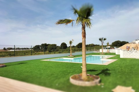 Huvila myytävänä Pilar de la Horadada, Alicante, Espanja, 3 makuuhuonetta, 205 m2 No. 123204 - kuva 24