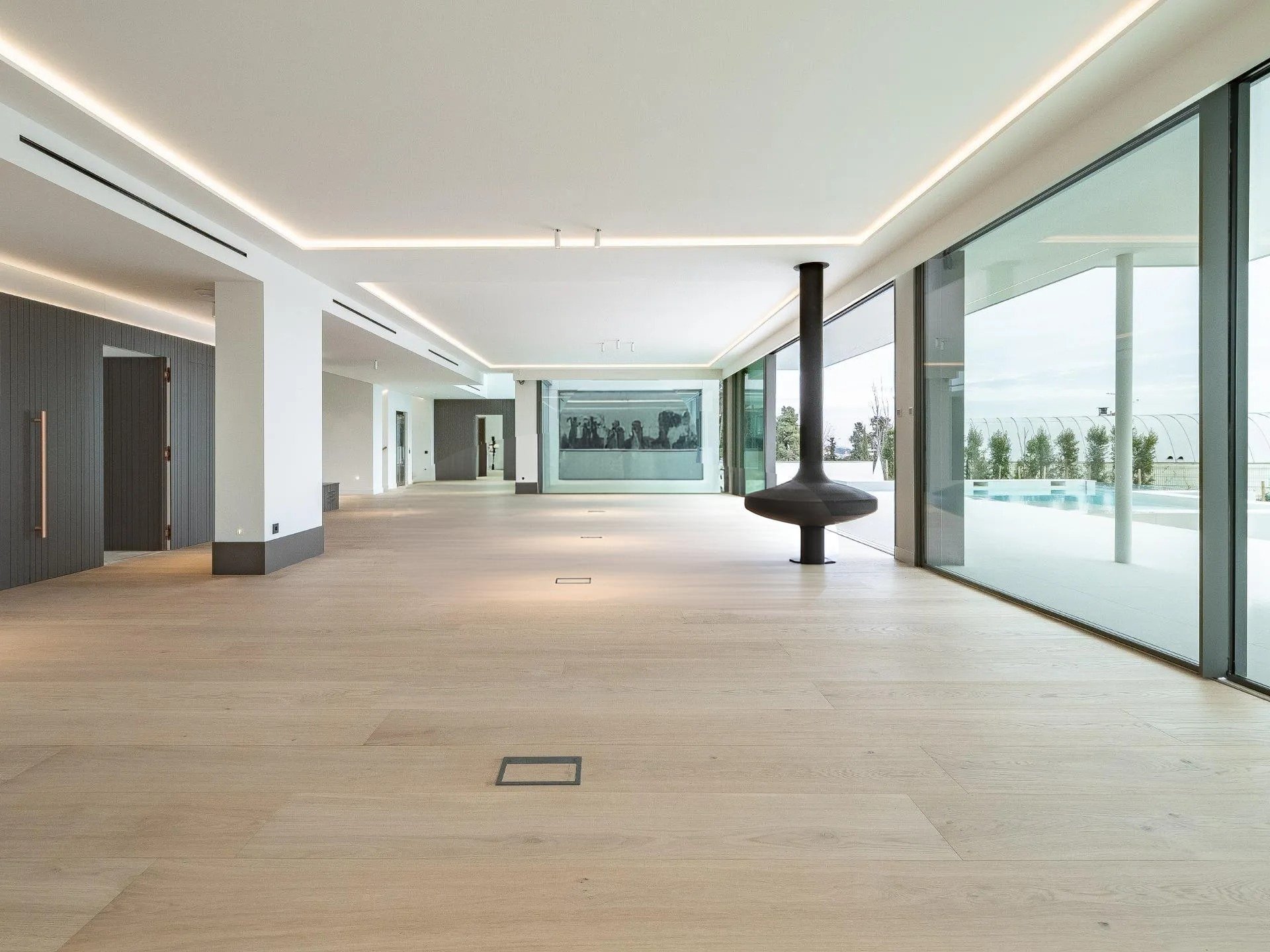 Māja Barcelona, Spānijā 6 istabas, 1216 m2 Nr. 130279