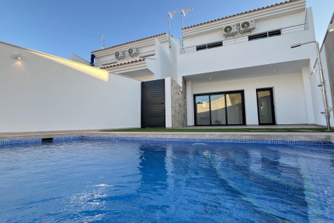 Ático en venta San Pedro del Pinatar, Murcia, España 3 dormitorios, 145 m2 No. 132321 - foto 1