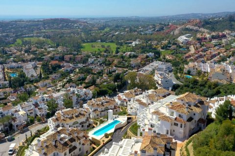Apartment for sale Marbella, Malaga, Spain 7 bedrooms, 330 sq.m. No. 122756 - photo 27