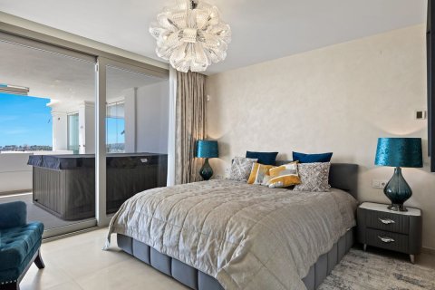 Apartment for sale Marbella, Malaga, Spain 7 bedrooms, 330 sq.m. No. 122756 - photo 11