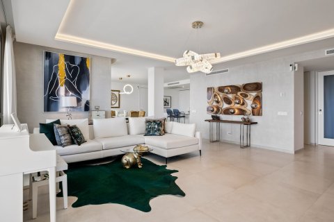 Apartment for sale Marbella, Malaga, Spain 7 bedrooms, 330 sq.m. No. 122756 - photo 7