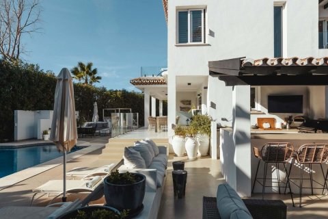 Villa à vendre Marbella, Malaga, Espagne, 4 chambres, 224 m2 No. 122753 - photo 9