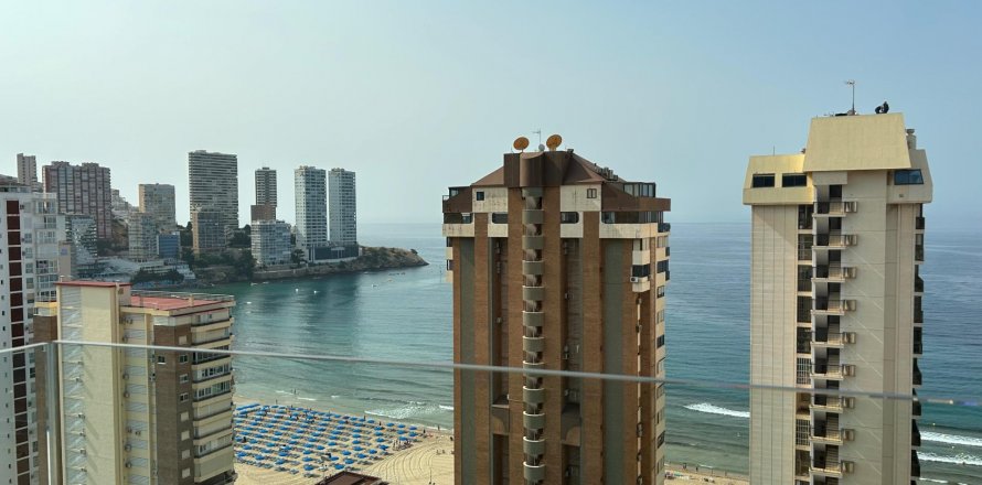 Appartamento Benidorm, Alicante, Spagna 3 camere da letto, 150 mq. N° 127099