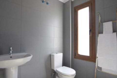 Dzīvoklis pārdošanā Xeresa, Valencia, Spānijā 1 istaba, 58 m2 Nr. 127098 - attēls 26