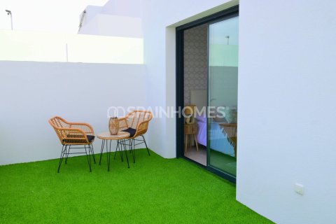 Villa till salu i Dolores, Alicante, Spanien 3 sovrum, 133 kvm. Nr. 120808 - foto 12