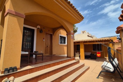 Villa for sale Torrevieja, Alicante, Spain 2 bedrooms, 90 sq.m. No. 125163 - photo 6