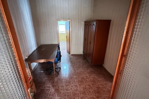 Apartment for sale Torrevieja, Alicante, Spain 4 bedrooms, 120 sq.m. No. 125259 - photo 7