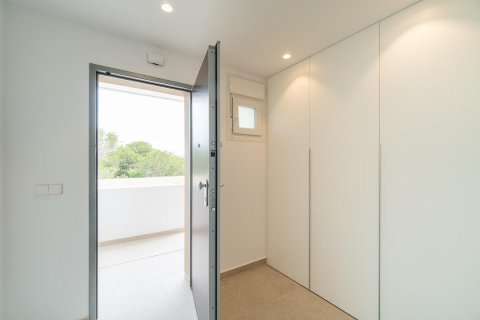 Huoneisto myytävänä Playa Flamenca II, Alicante, Espanja, 3 makuuhuonetta, 98 m2 No. 125081 - kuva 10