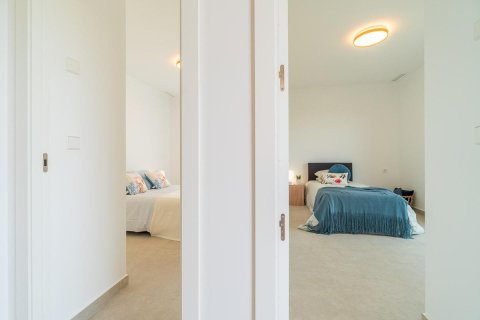 Huoneisto myytävänä Playa Flamenca II, Alicante, Espanja, 3 makuuhuonetta, 98 m2 No. 125081 - kuva 21