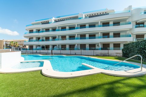 Huoneisto myytävänä Playa Flamenca II, Alicante, Espanja, 3 makuuhuonetta, 98 m2 No. 125081 - kuva 1