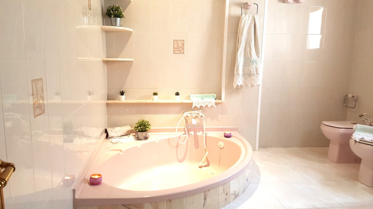 Apartment in Torrevieja, Alicante, Spain 7 bedrooms,  No. 125075
