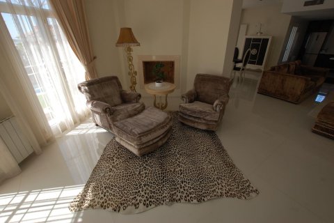 Villa for sale Ciudad Quesada, Alicante, Spain 5 bedrooms, 380 sq.m. No. 125410 - photo 21