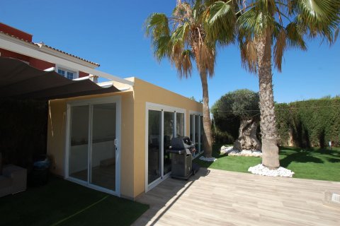 Villa for sale Ciudad Quesada, Alicante, Spain 5 bedrooms, 380 sq.m. No. 125410 - photo 8