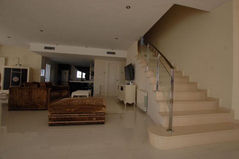 Villa for sale Ciudad Quesada, Alicante, Spain 5 bedrooms, 380 sq.m. No. 125410 - photo 19
