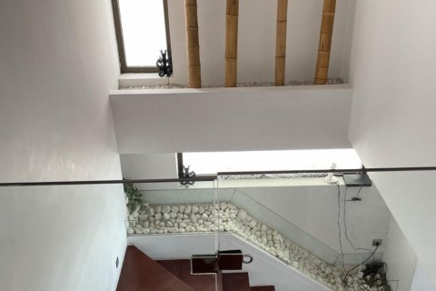 Townhouse for sale Torrevieja, Alicante, Spain 4 bedrooms, 180 sq.m. No. 125409 - photo 9