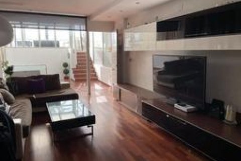 Townhouse for sale Torrevieja, Alicante, Spain 4 bedrooms, 180 sq.m. No. 125409 - photo 5
