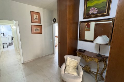 Apartment for rent Malaga, Spain 4 bedrooms, 172 sq.m. No. 120359 - photo 15