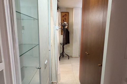 Apartment for rent Malaga, Spain 4 bedrooms, 172 sq.m. No. 120359 - photo 12