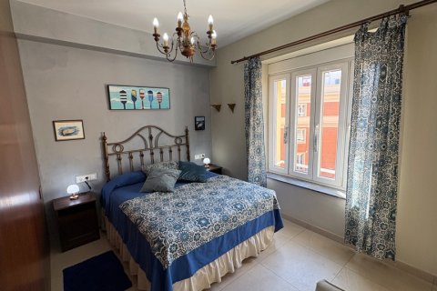 Apartment for rent Malaga, Spain 4 bedrooms, 172 sq.m. No. 120359 - photo 9