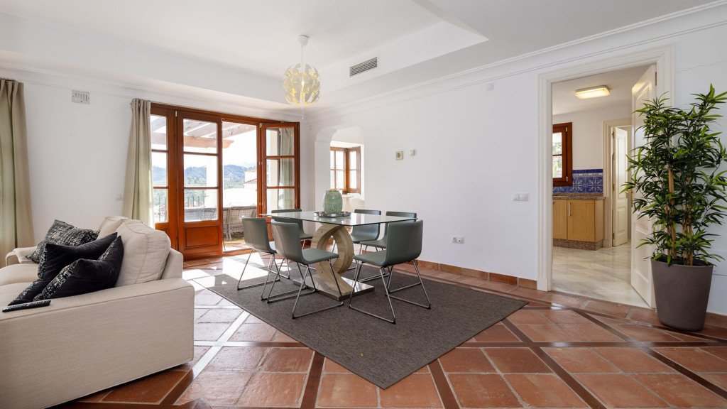Townhouse à Benahavis, Malaga, Espagne 3 chambres, 246 m2 No. 120361