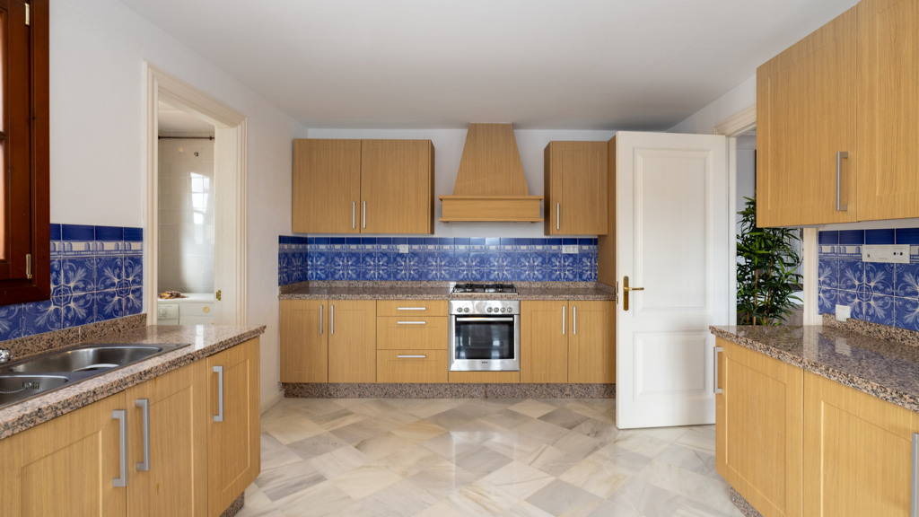 Townhouse à Benahavis, Malaga, Espagne 3 chambres, 246 m2 No. 120361