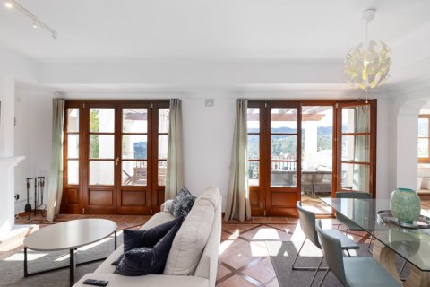 Townhouse for sale Malaga, Spain 3 bedrooms, 246 sq.m. No. 120361 - photo 9