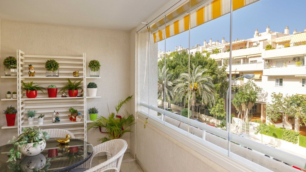 Lägenhet i Malaga, Spanien 5 sovrum, 221 kvm. Nr. 120358
