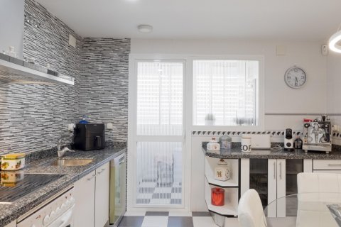 Продажа квартиры в Малага, Испания 5 спален, 221м2 №120358 - фото 23