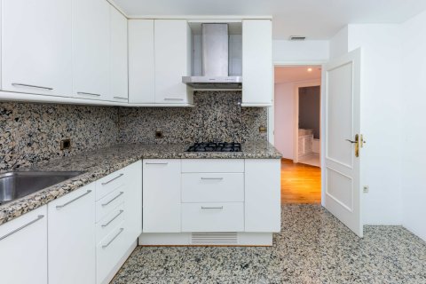 Продажа квартиры Пальма-де-Майорка, Майорка, Испания 3 спальни, 183м2 №128231 - фото 10